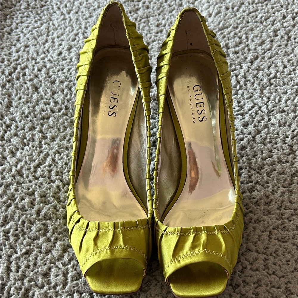 GUESS by MARCIANO Lime Green Peep Toe Heels